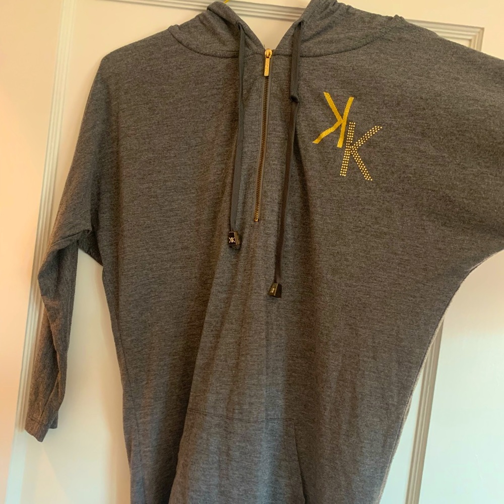 Quarter zip grey sweater